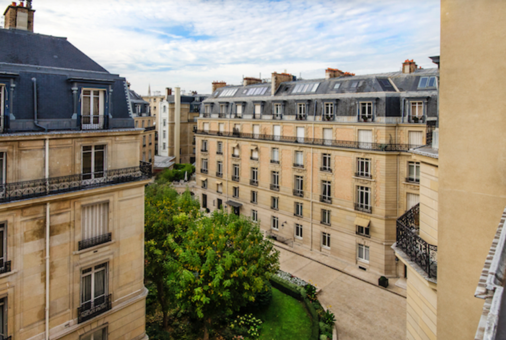Paris-Apartment-Avenue-Montaigne-42