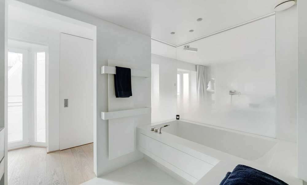 Paris-Duplex-Apartment-Paris-7th-4br-Bathroom101