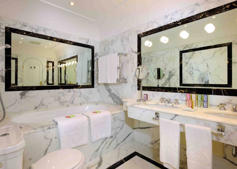 Elegant Marble Bathrooms