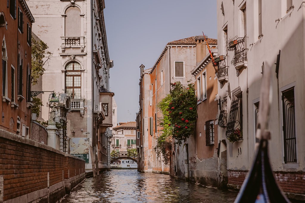 Private Guided Gondola & Photographic Tour of Venice with Italian Allure Travel
