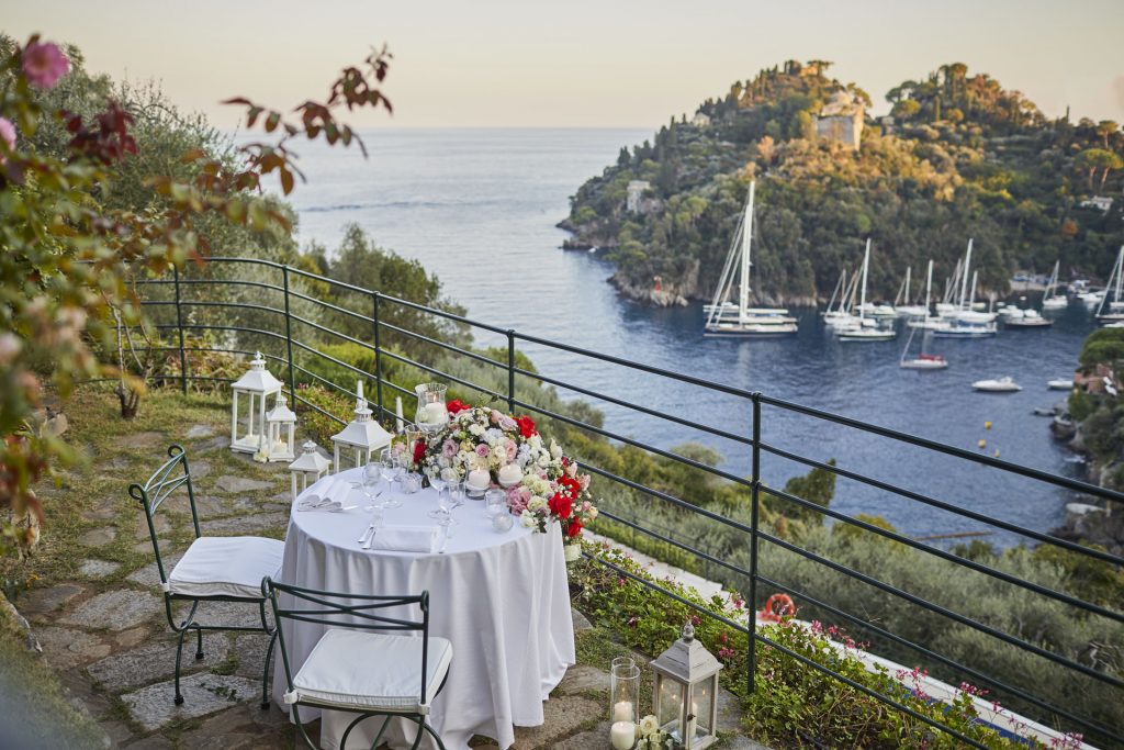 Looking to steal away for an intimate evening on the Italian Riviera? We have just the place..